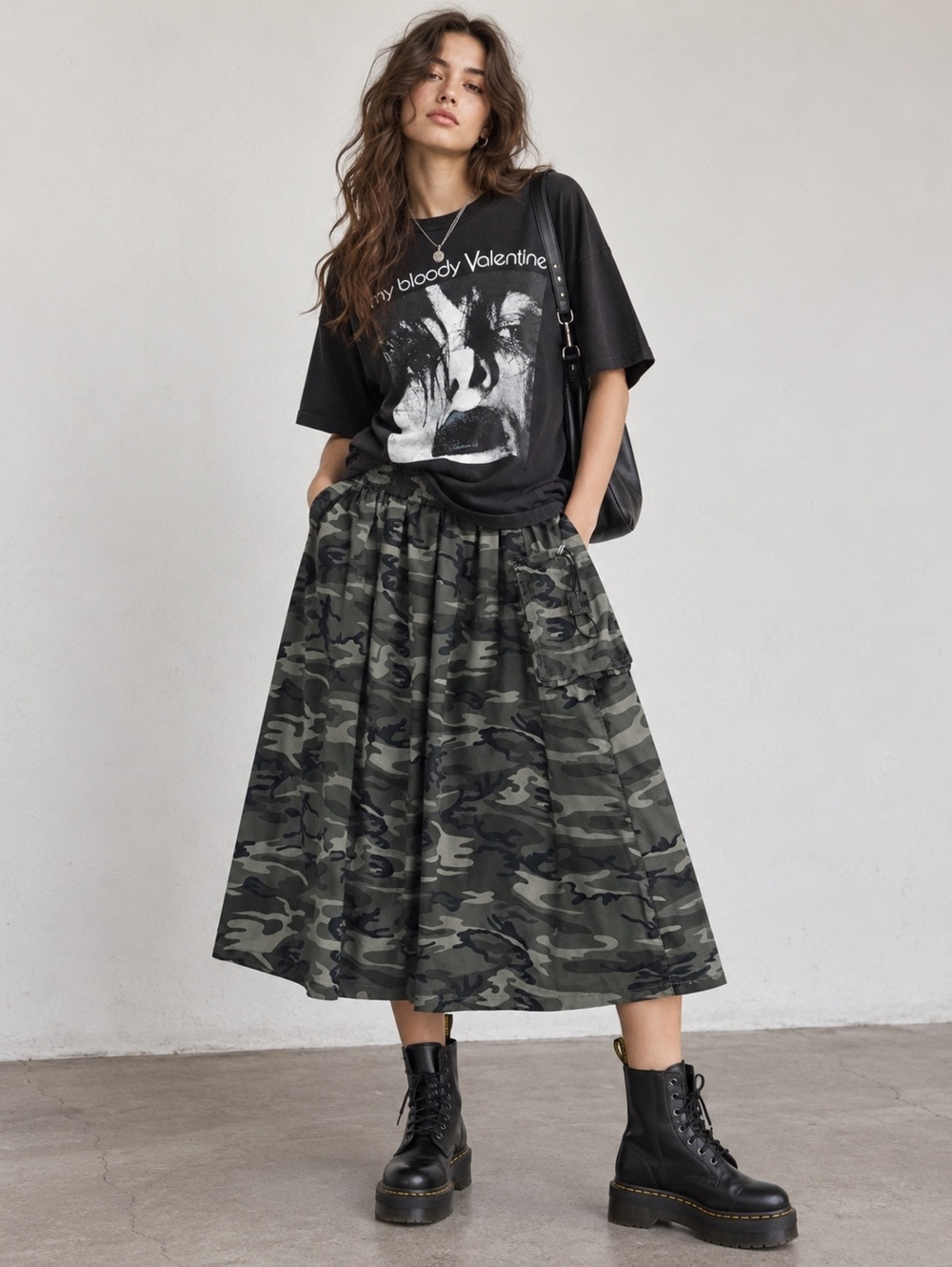 Women's Camouflage Cargo Midi Skirt with Elastic Waist